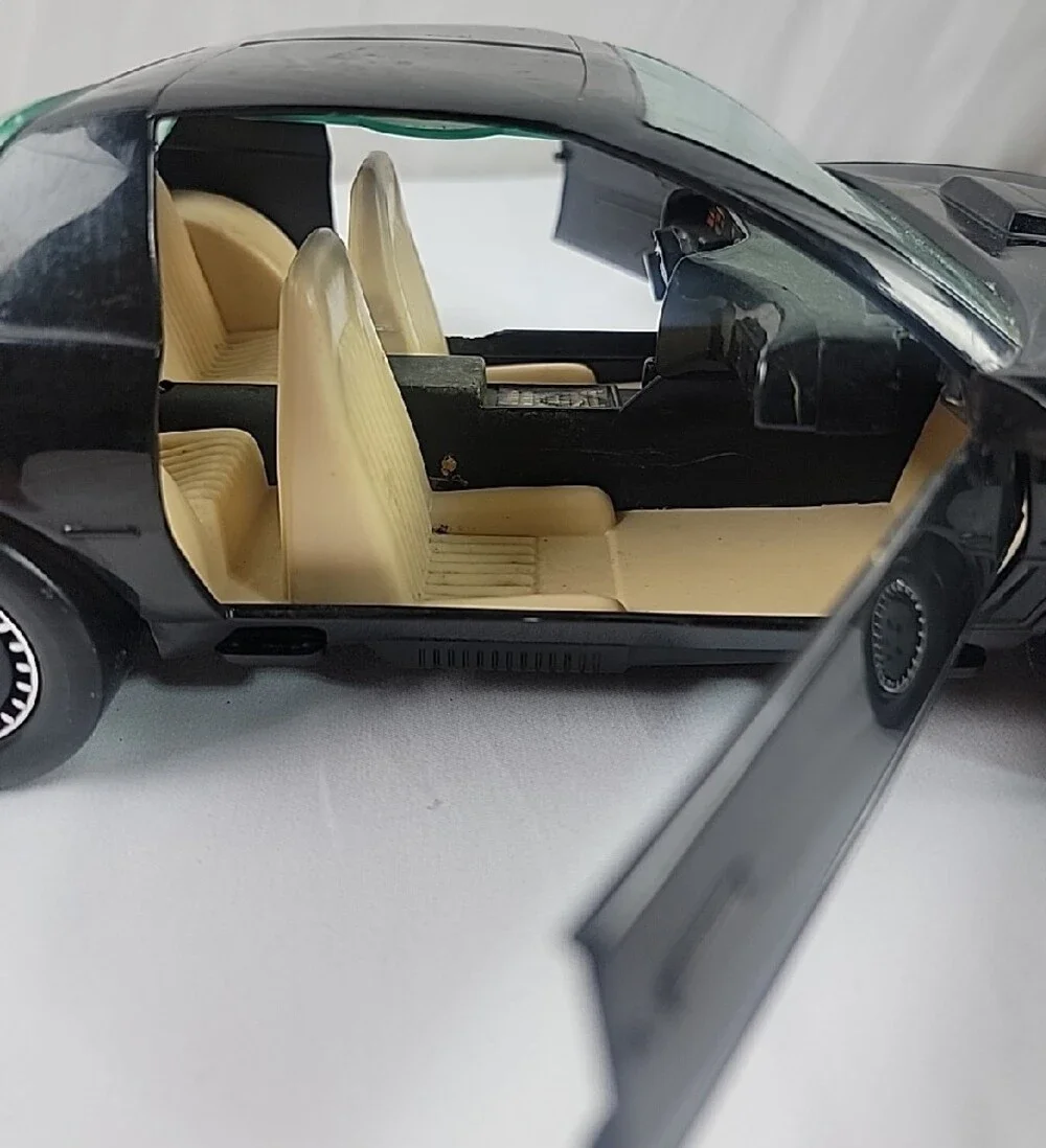 Kenner vintage 1983 Knight Rider 2000 Black Die-Cast Kids Toy Car